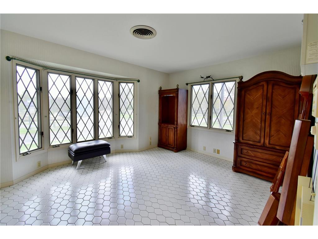 1300 Kilian Boulevard SE Saint Cloud MN 56304 7063252 image36