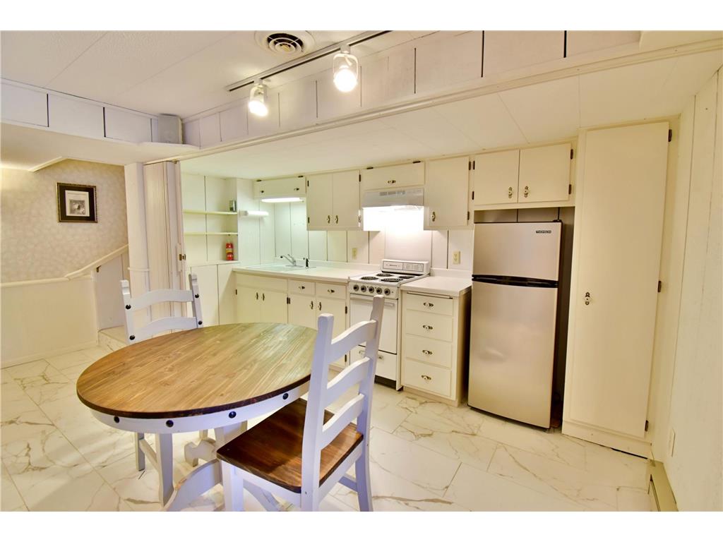 1300 Kilian Boulevard SE Saint Cloud MN 56304 7063252 image47