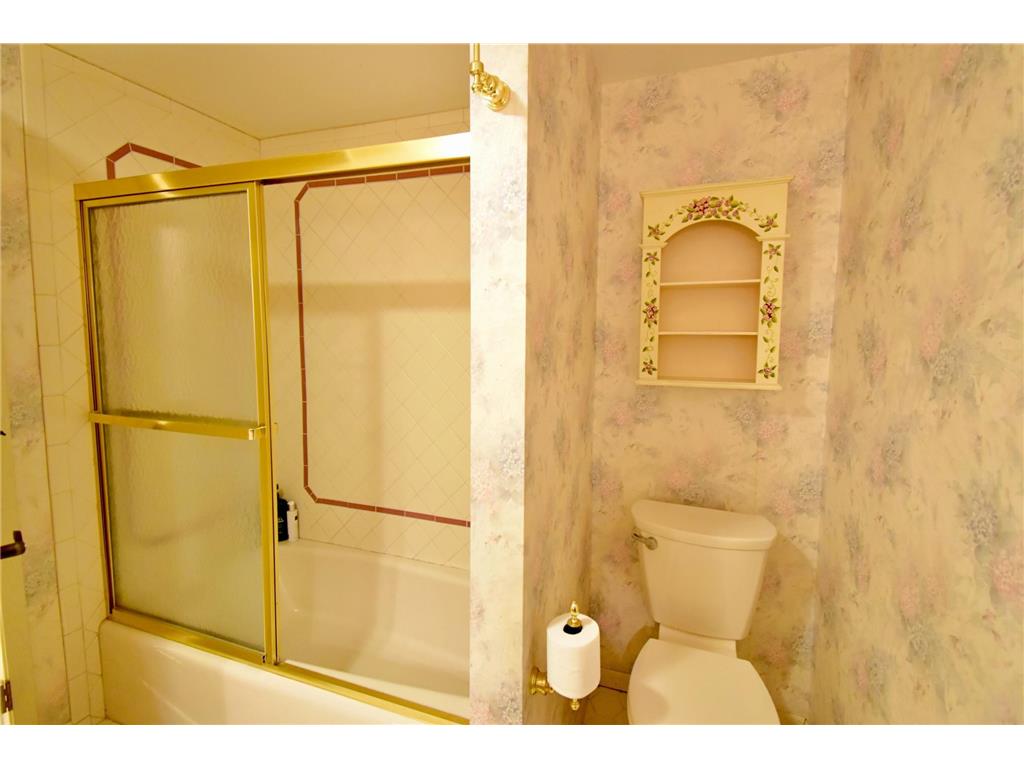 1300 Kilian Boulevard SE Saint Cloud MN 56304 7063252 image49