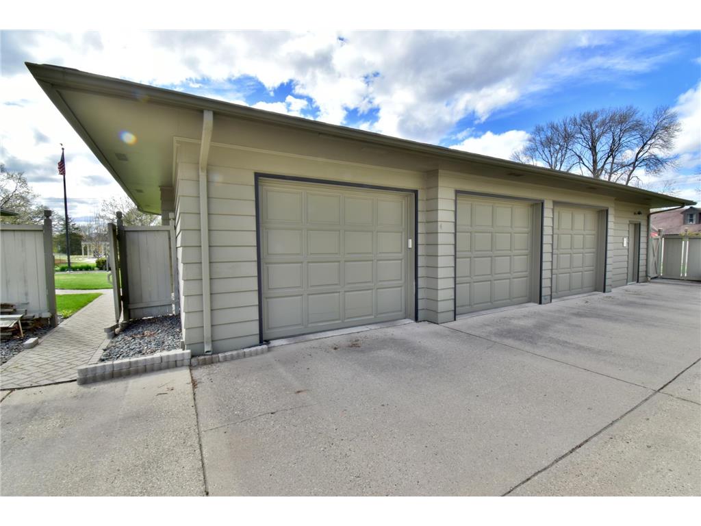 1300 Kilian Boulevard SE Saint Cloud MN 56304 7063252 image61