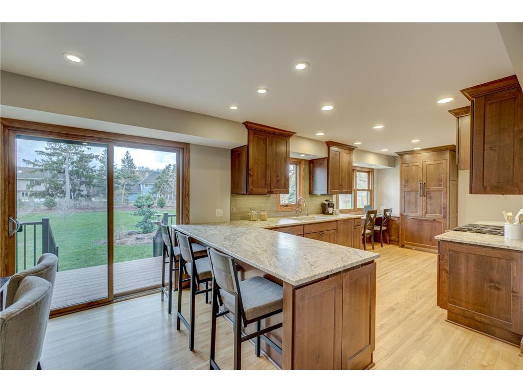 1300 Oakcrest Avenue Roseville MN 55113 6497372 image1