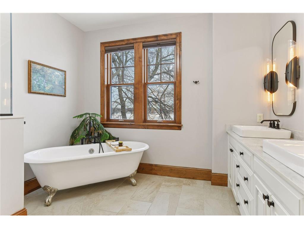 1300 Spruce Place Orono MN 55364 - Lake Minnetonka 7017501 image29