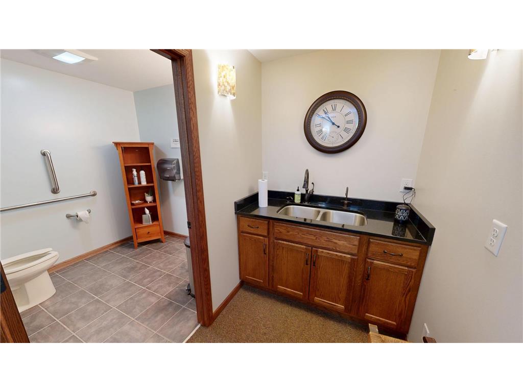 1300 Willmar Avenue SE Willmar MN 56201 6749213 image12