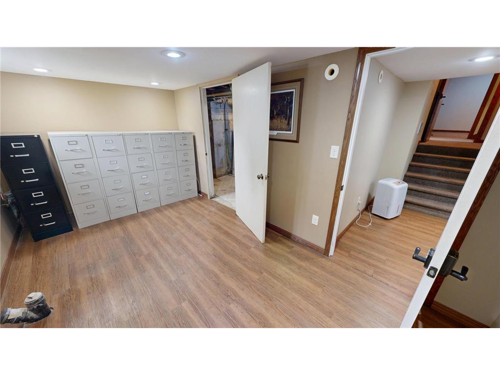 1300 Willmar Avenue SE Willmar MN 56201 6749213 image23