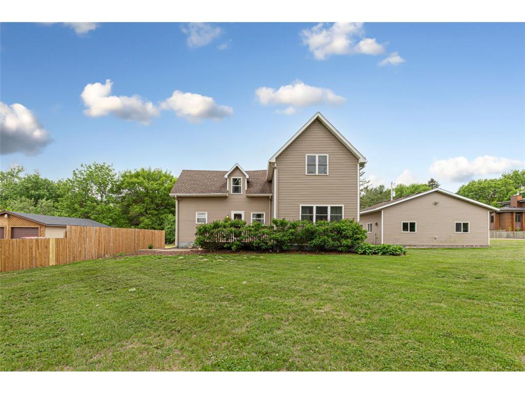 1300 Woodley Street E Northfield MN 55057 6723142 image1