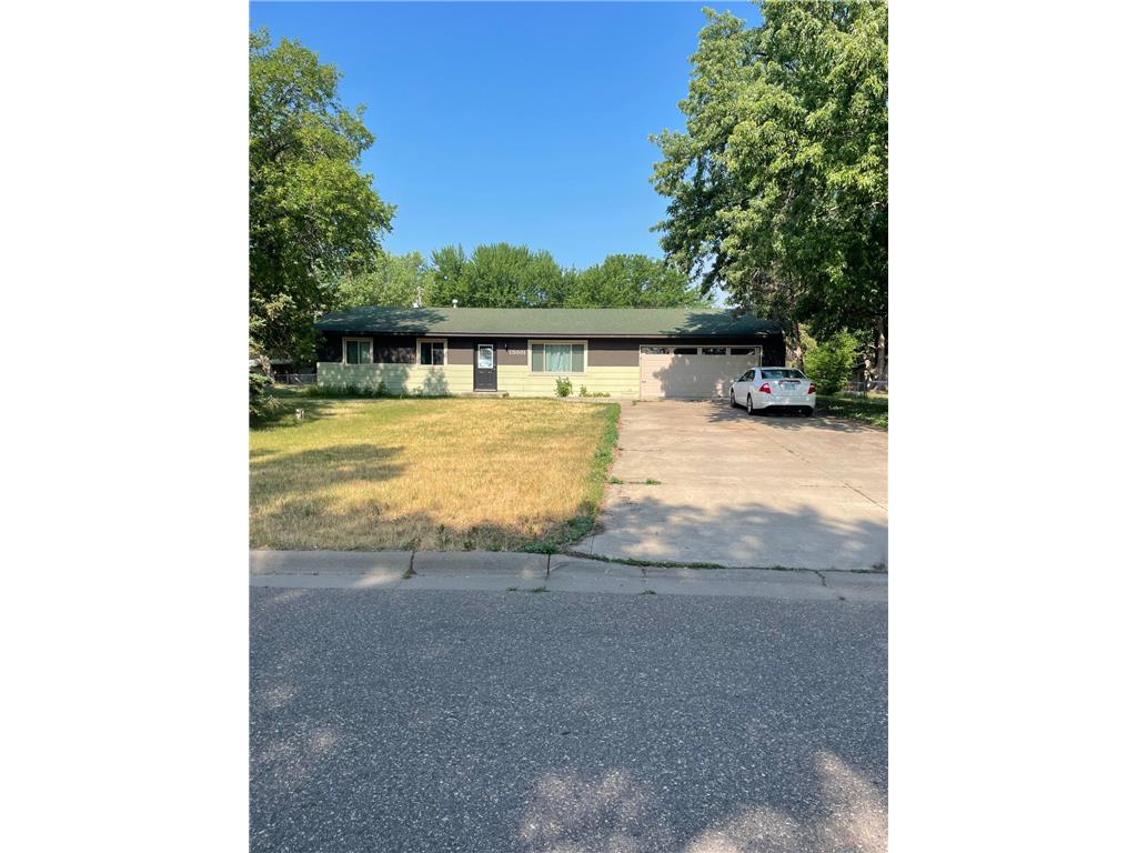 13001 Arrowood Lane N, Dayton, MN, 55327 MLS 6397194 Edina Realty