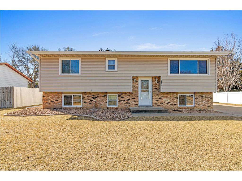 13001 Valley Forge Lane N Champlin MN 55316 6687933 image1