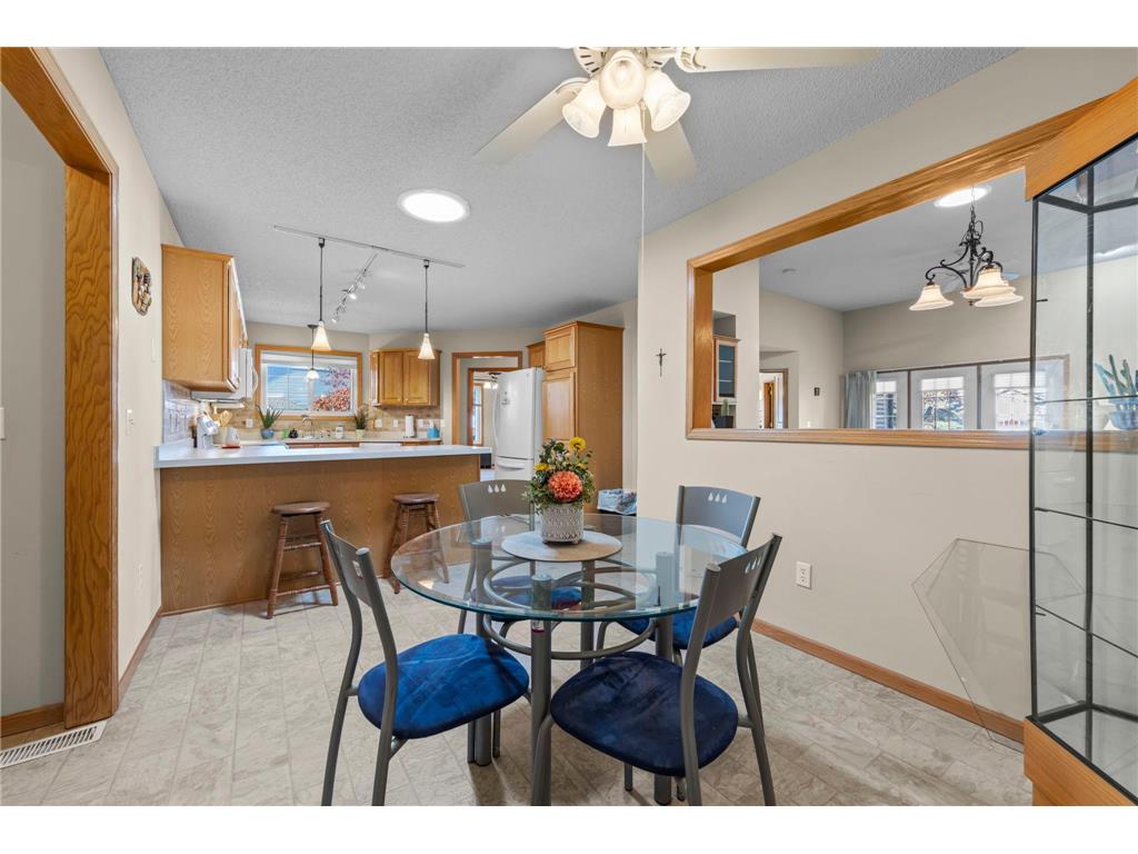 13008 Echo Lane Apple Valley MN 55124 6817600 image11