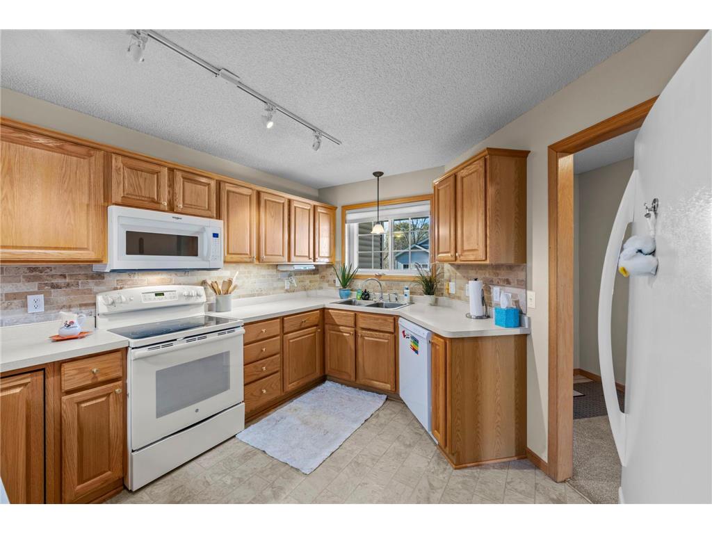 13008 Echo Lane Apple Valley MN 55124 6817600 image6