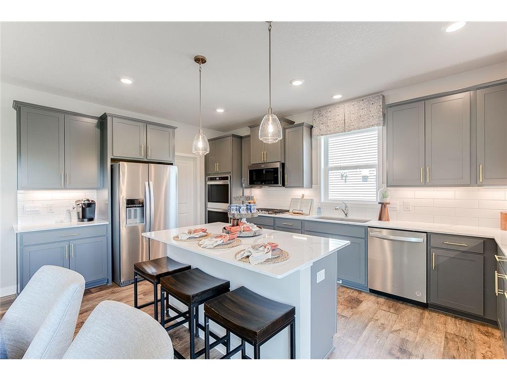 13008 Erskin Street NE Blaine MN 55449 6768310 image1