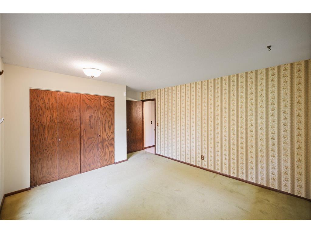 13009 Lakeview Drive Burnsville MN 55337 7090083 image12