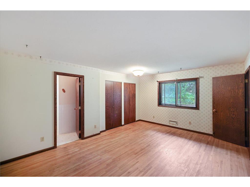 13009 Lakeview Drive Burnsville MN 55337 7090083 image20