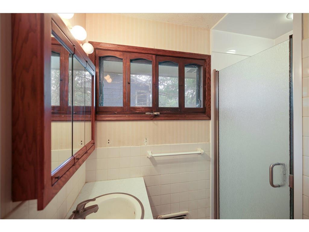 13009 Lakeview Drive Burnsville MN 55337 7090083 image22