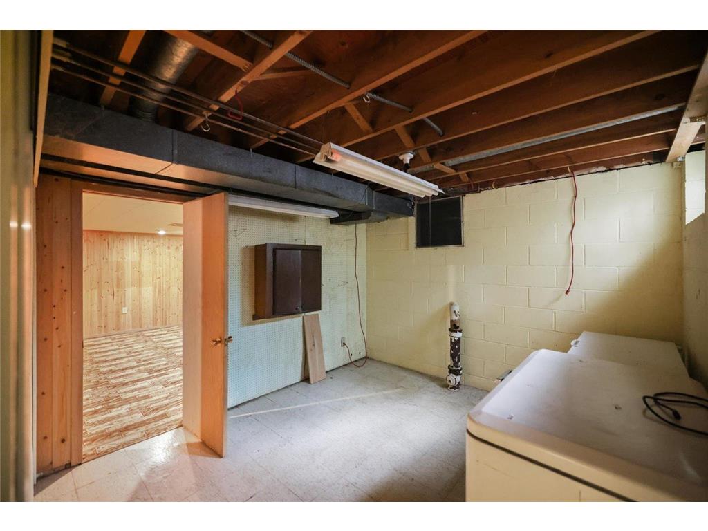 13009 Lakeview Drive Burnsville MN 55337 7090083 image35