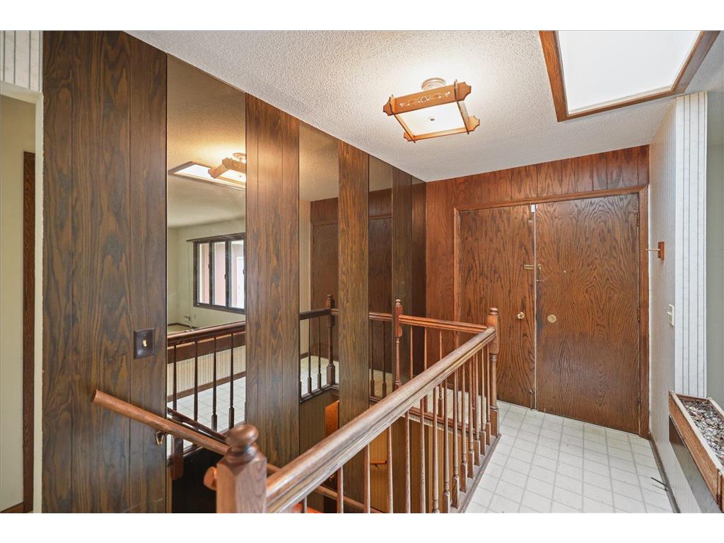 13009 Lakeview Drive Burnsville MN 55337 7090083 image36