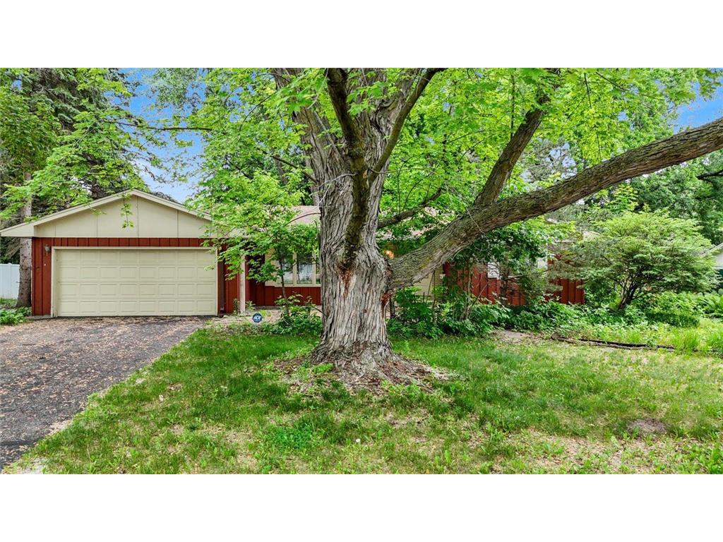 13009 Lakeview Drive Burnsville MN 55337 7090083 image41