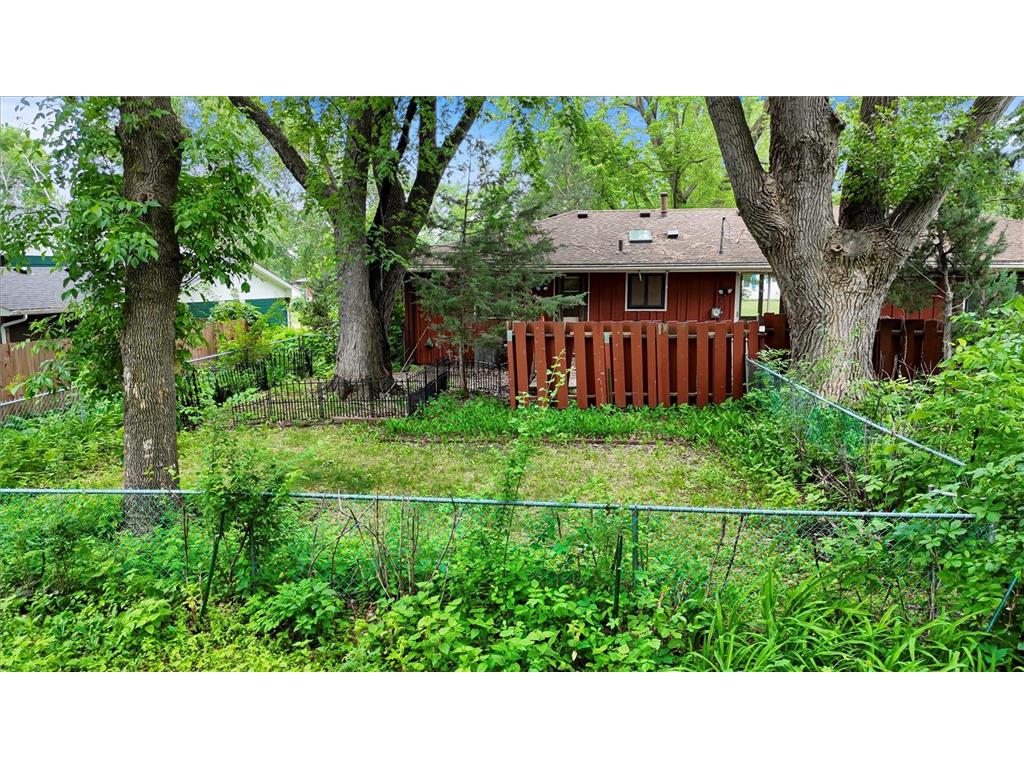 13009 Lakeview Drive Burnsville MN 55337 7090083 image43