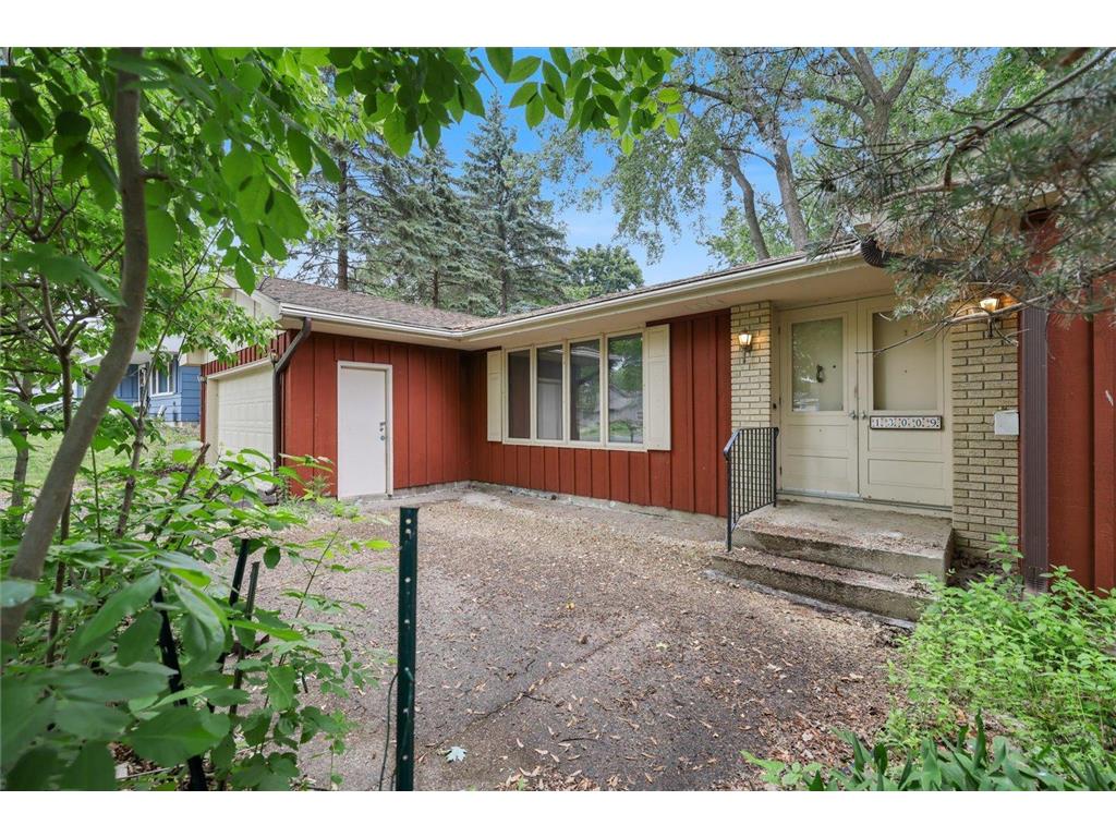 13009 Lakeview Drive Burnsville MN 55337 7090083 image44