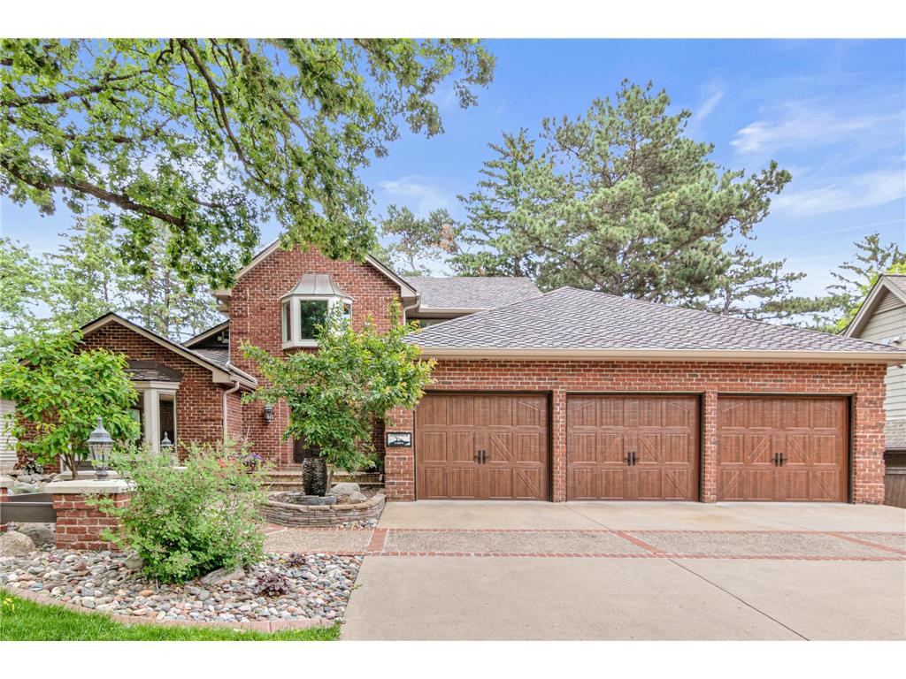 1301 12th Avenue NW New Brighton MN 55112 - Long Lake 6732353 image1