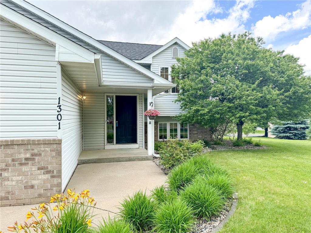 1301 3rd Street NE New Prague MN 56071 6544307 image1
