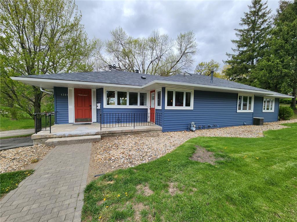 1301 Circle Avenue Albert Lea MN 56007 - Fountain 7068051 image2