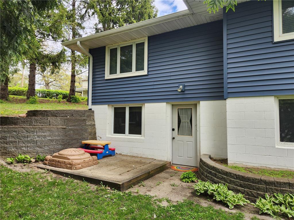 1301 Circle Avenue Albert Lea MN 56007 - Fountain 7068051 image5
