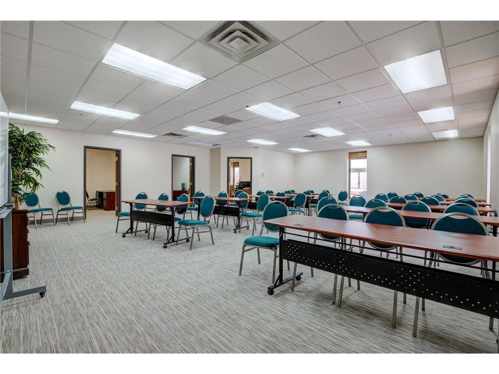 1301 Cliff Road E #114 Burnsville MN 55337 6502736 image1
