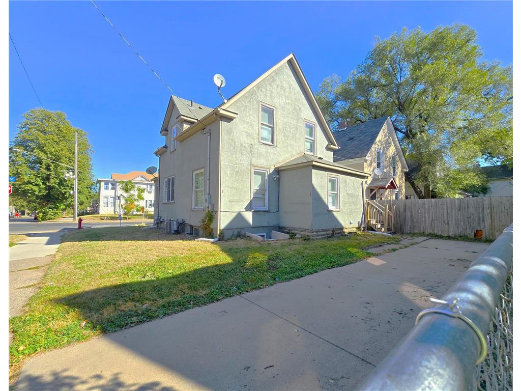 1301 E 28th Street Minneapolis MN 55407 6606147 image1