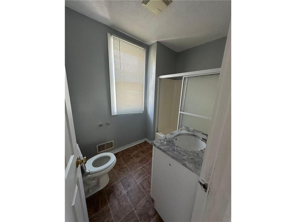 1301 E 28th Street Minneapolis MN 55407 7075768 image5