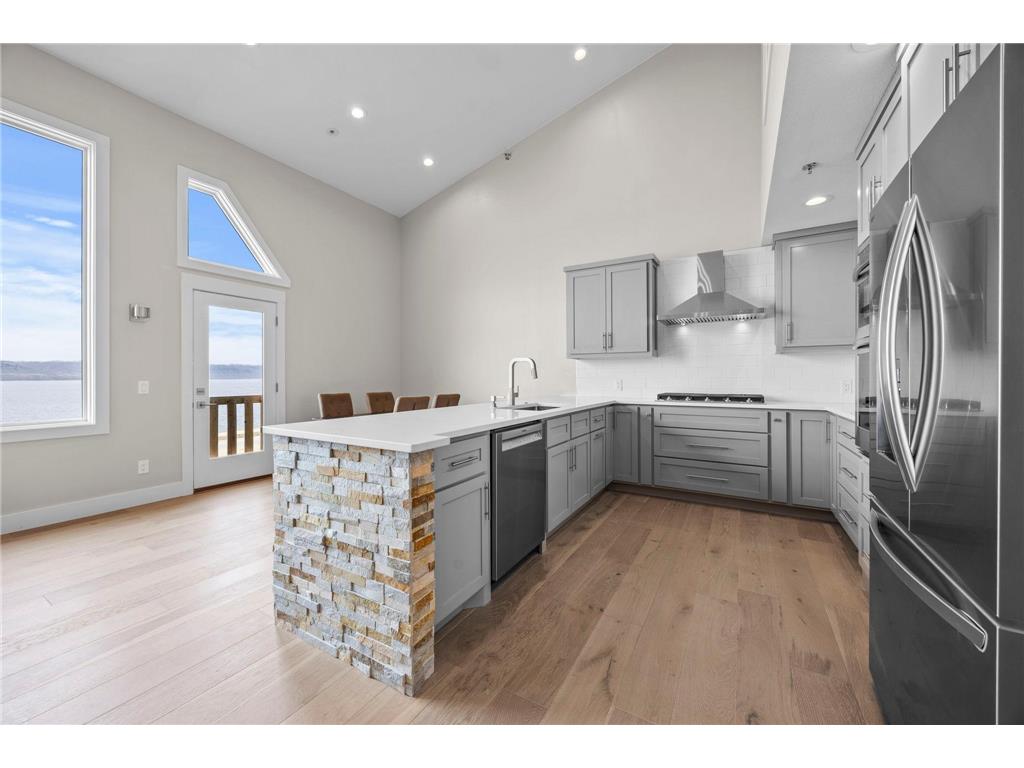 1301 N Lakeshore Dr #202 Lake City MN 55041 - PEPIN 7047327 image6