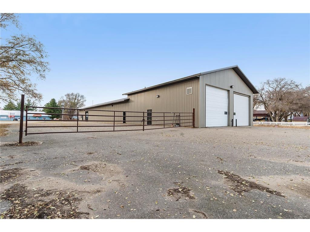 1301 N Nokomis NE Alexandria MN 56308 6817606 image4