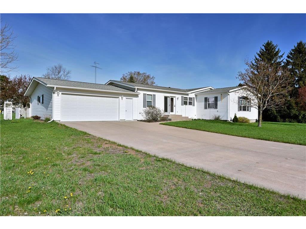 1301 Pine Drive Spooner WI 54801 6532819 image1