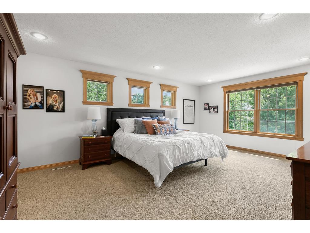 1301 Pondview Lane Saint Joseph MN 56374 7069100 image25