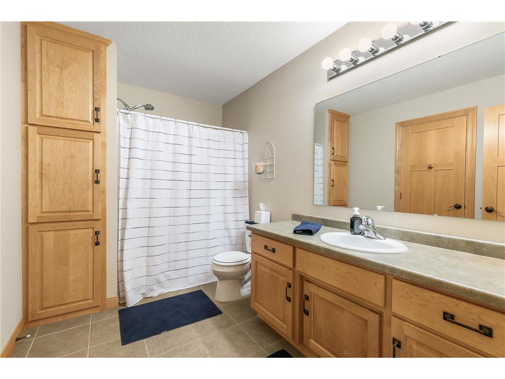 1301 Pondview Lane Saint Joseph MN 56374 7069100 image32