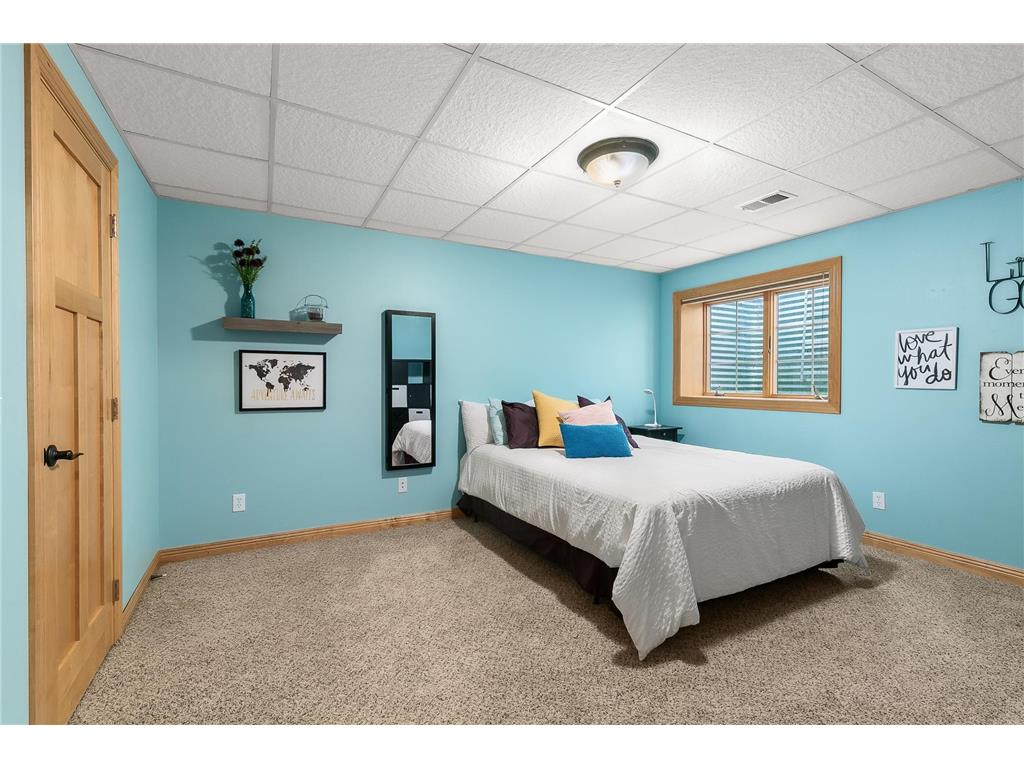 1301 Pondview Lane Saint Joseph MN 56374 7069100 image39