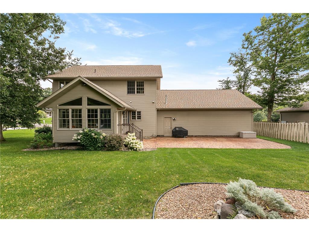 1301 Pondview Lane Saint Joseph MN 56374 7069100 image44