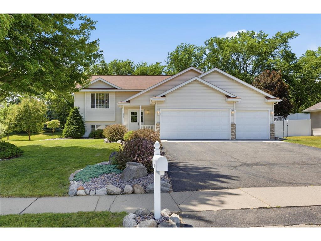 1301 Roberts Road Buffalo MN 55313 7085870 image2