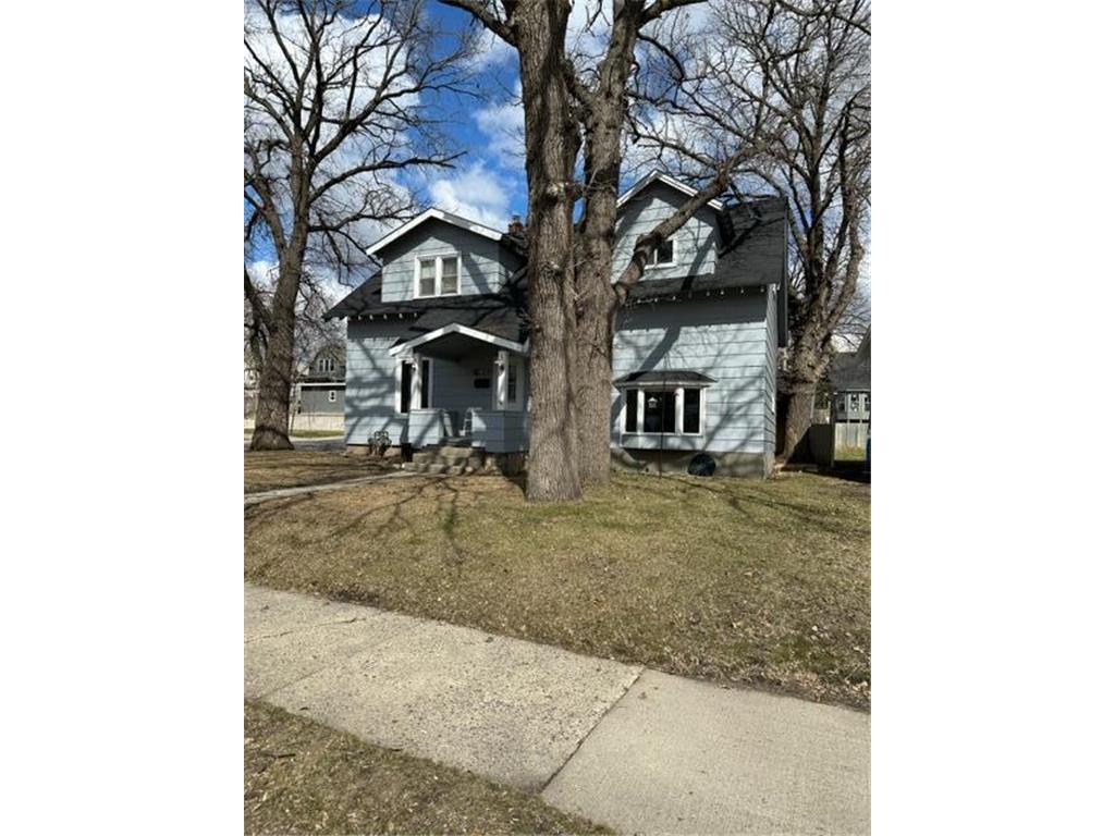 1301 Summit Avenue Detroit Lakes MN 56501 6360096 image1