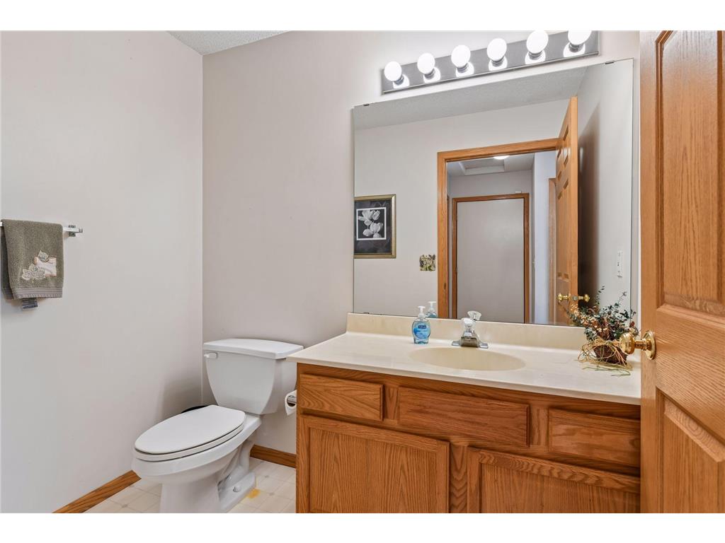 13010 Ulysses Street NE Blaine MN 55434 7065714 image20