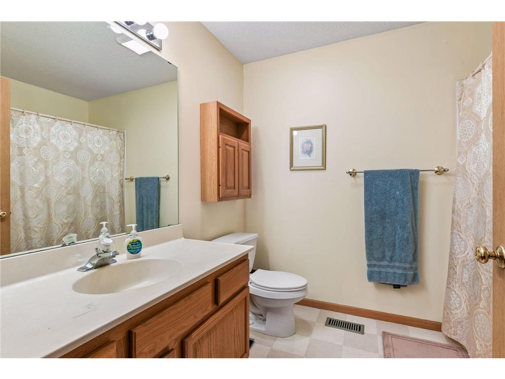 13010 Ulysses Street NE Blaine MN 55434 7065714 image23