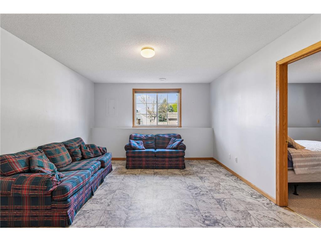 13010 Ulysses Street NE Blaine MN 55434 7065714 image25