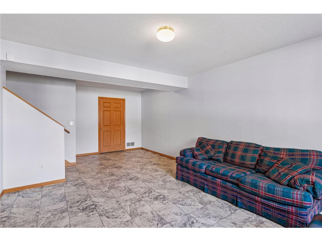 13010 Ulysses Street NE Blaine MN 55434 7065714 image26