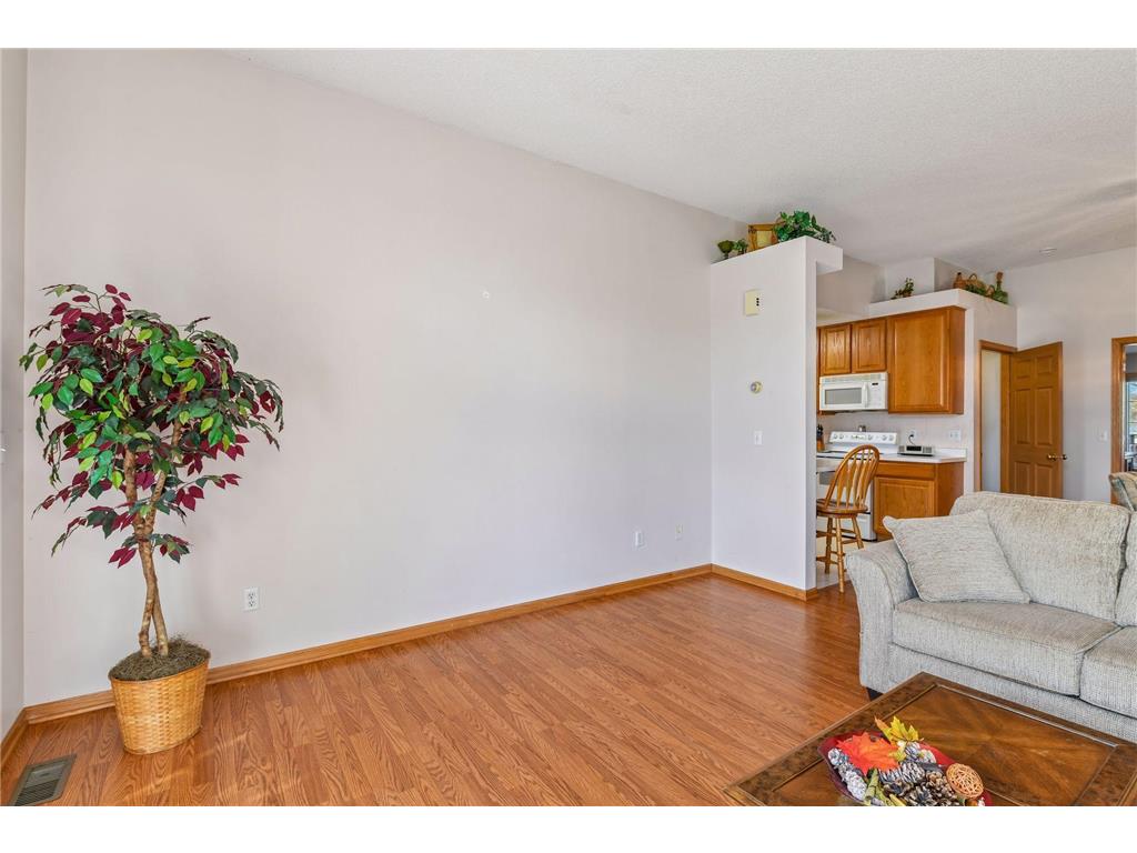 13010 Ulysses Street NE Blaine MN 55434 7065714 image5