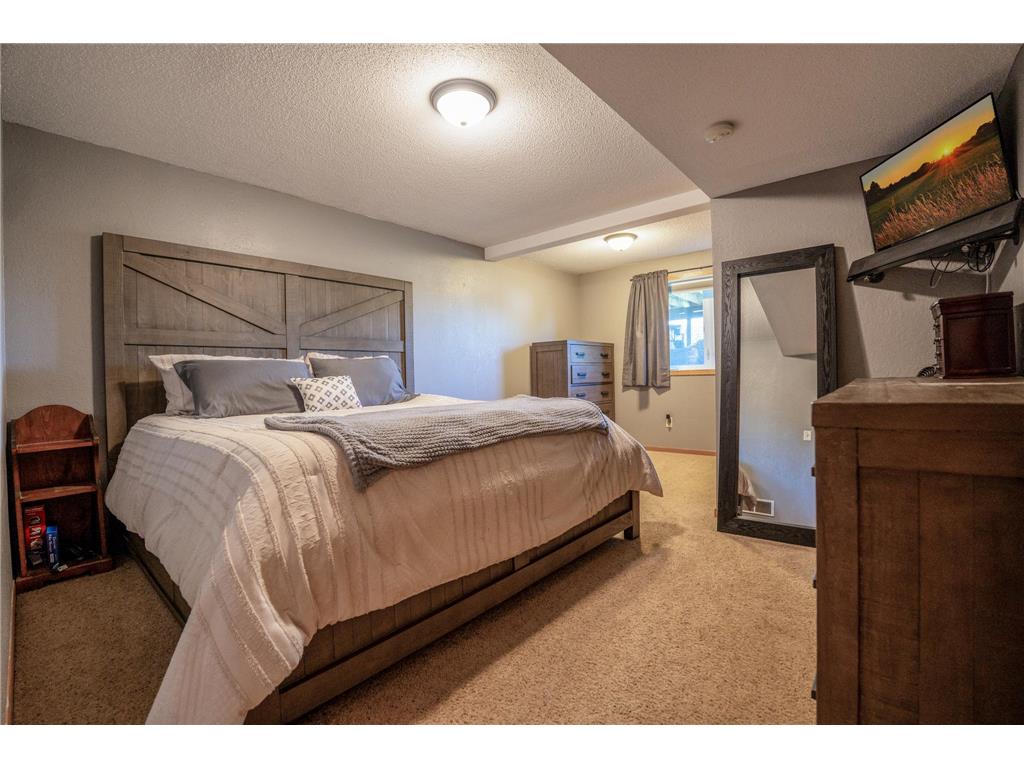13010 212th Avenue NE Roseville Twp MN 56273 7081978 image25