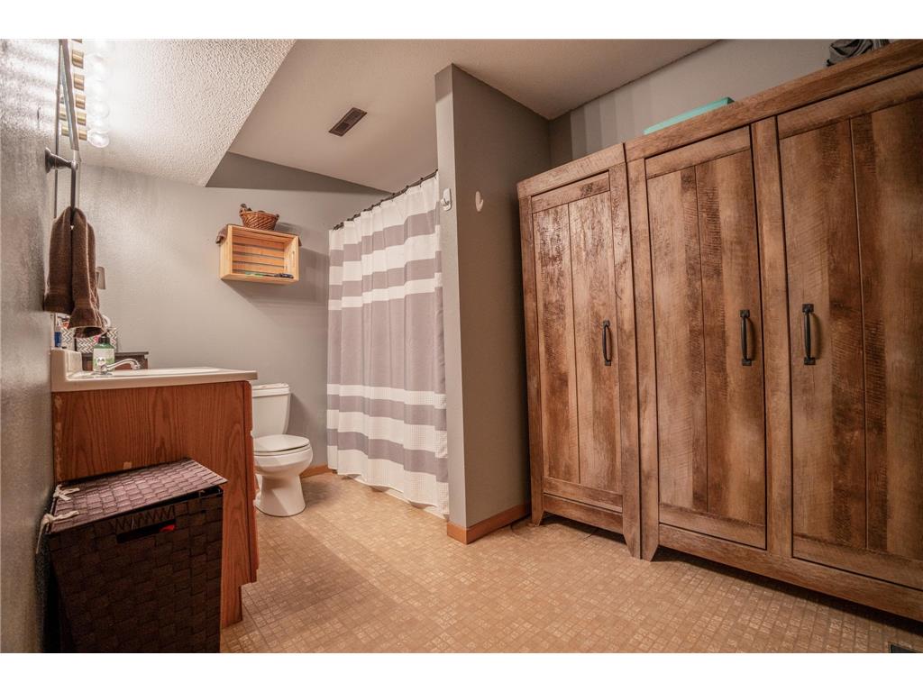 13010 212th Avenue NE Roseville Twp MN 56273 7081978 image27