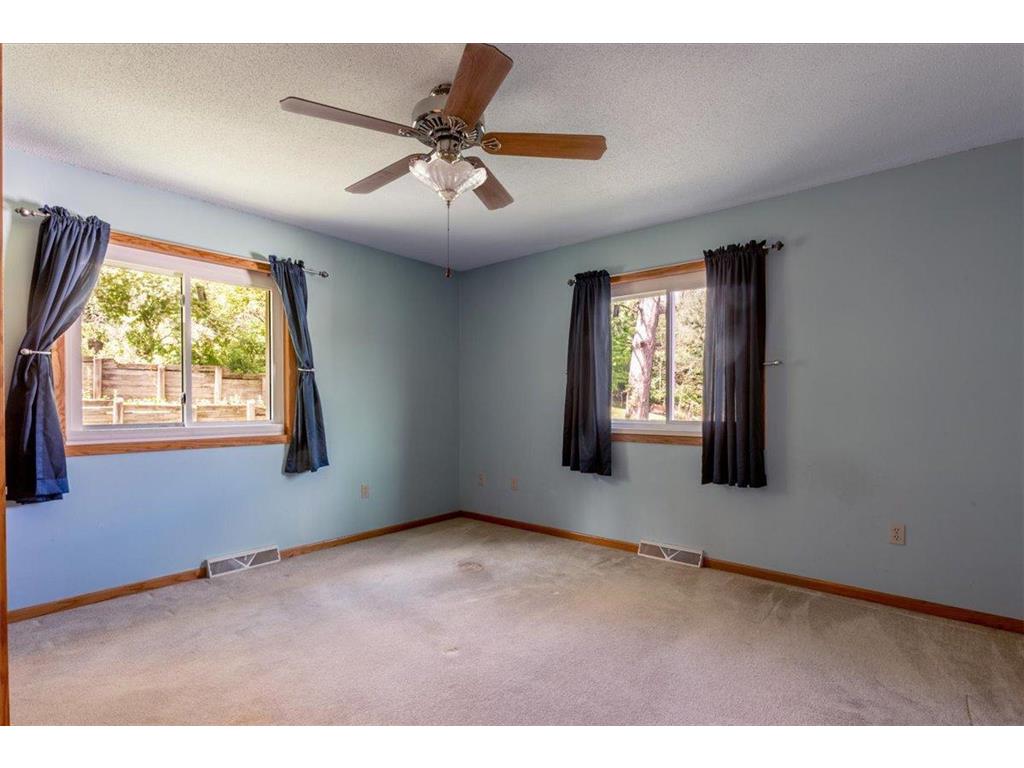 1302 15th Avenue E Menomonie WI 54751 7076696 image27