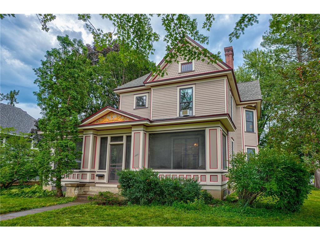 1302 4th Street Hudson WI 54016 6773925 image1