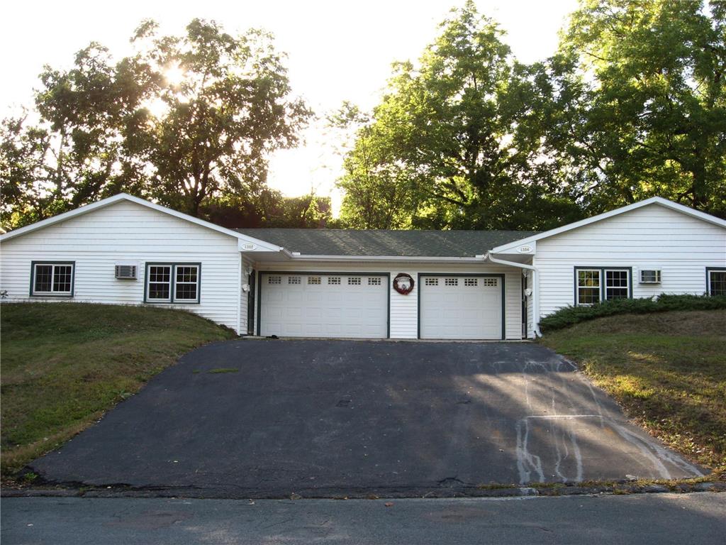 1302 4th Street N Stillwater MN 55082 6462989 image1