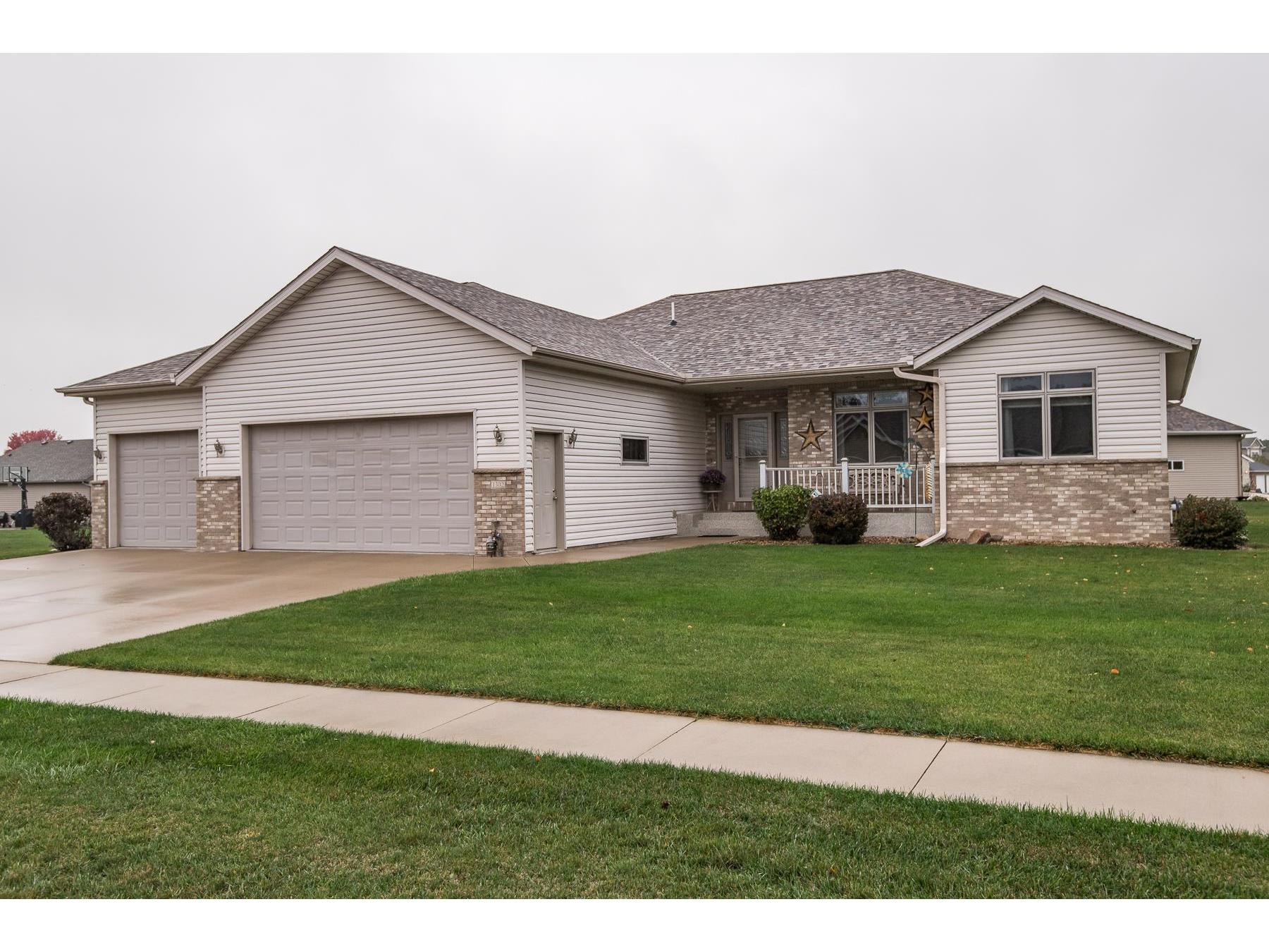 1302 5th Street NW Dodge Center MN 55927 6118172 image1