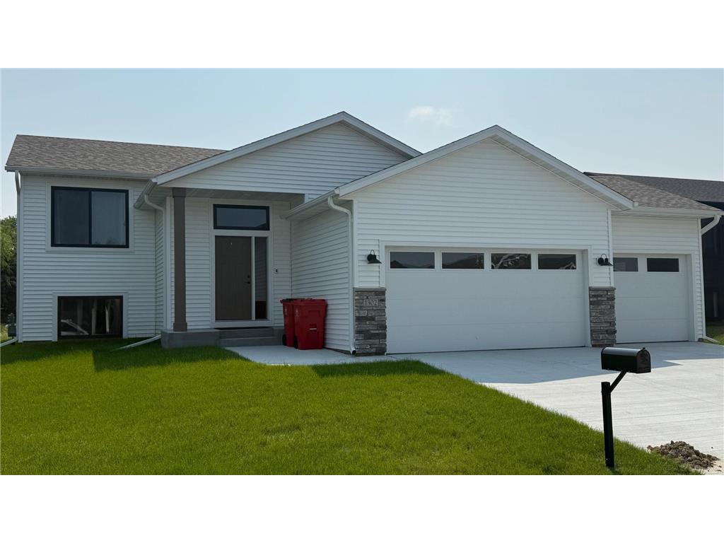 1302 6th Avenue SE Kasson MN 55944 6741502 image1